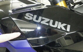 SUZUKI Vストローム800DE 2023 EM1BA
