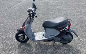 SUZUKI LETS4 CA45A
