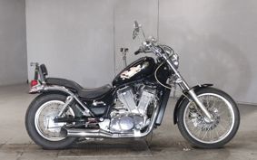 SUZUKI INTRUDER 750 VR51A
