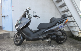 YAMAHA MAJESTY 125FI SE27