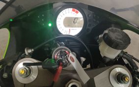 KAWASAKI ZX 10 NINJA R ZXT00D