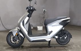 HONDA EM1 e: EF16