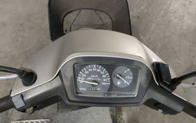 SUZUKI ADDRESS V100 CE11A