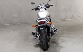 HONDA X4 SC38