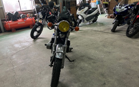 SUZUKI GT380 2015