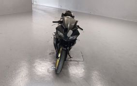 YAMAHA YZF-R125 RE06
