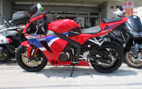 HONDA CBR600RR ABS 2024 PC40