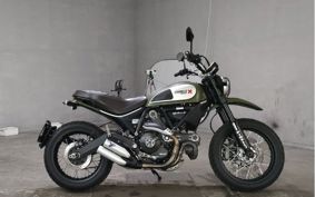 DUCATI  DUCATI  SCRAMBLER  ICON  K102JA