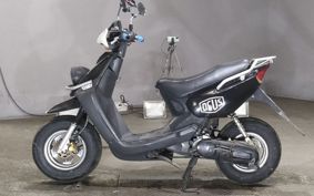 YAMAHA BWS100 B104E