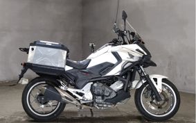 HONDA NC750X RC90