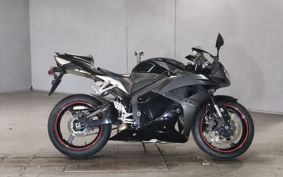 HONDA CBR600RR PC40