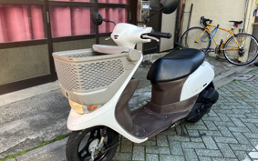 SUZUKI  LETS  BASKET  CA4AA