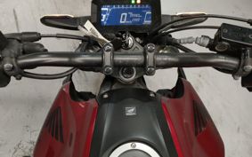 HONDA CB250R MC52
