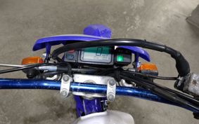 YAMAHA TT250R 4GY