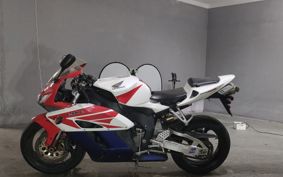 HONDA CBR1000RR SC57