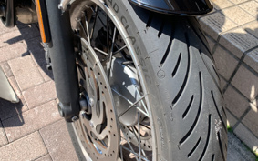 TRIUMPH  TRIUMPH  BONNEVILLE T120 2023 DAD75H