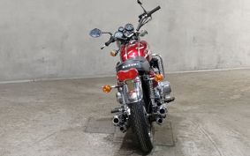 SUZUKI GT750 GT750