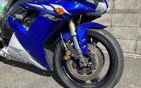 YAMAHA YZF-R1 2003 RN09