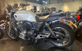 HARLEY  HARLEY RH975 NIGHT  STAR  2022 ZH1