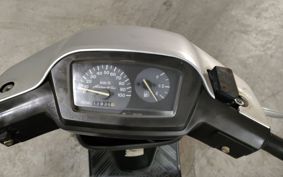 SUZUKI ADDRESS V100 CE11A