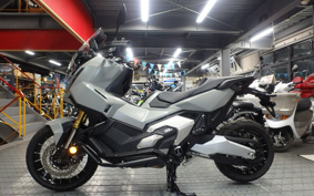 HONDA X-ADV 750 2025 RH21
