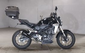 HONDA CB250R MC52