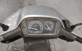 SUZUKI ADDRESS V100 CE13A