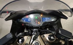 HONDA VFR800F RC79