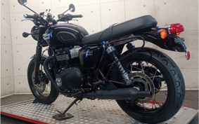 TRIUMPH TRIUMPH BONNEVILLE T100 2019 DAD70G