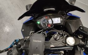 YAMAHA YZF-R25 RG10J