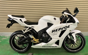 HONDA CBR600RR 2014 PC40