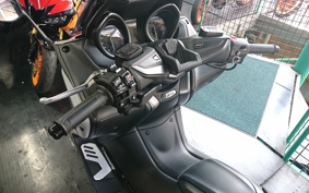 YAMAHA T-MAX 560 ABS 2020 SJ19J