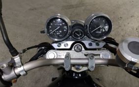 SUZUKI INAZUMA 400 GK7BA