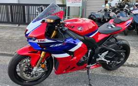 HONDA CBR1000RR-R FB SP 2024 SC82