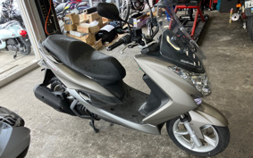 YAMAHA MAJESTYS SG28J