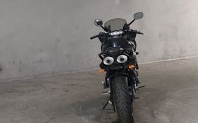 YAMAHA FZ6 FEATHER  SPECIFICATIONS 2 RJ14
