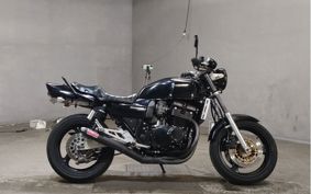 SUZUKI GSX400 GK79A