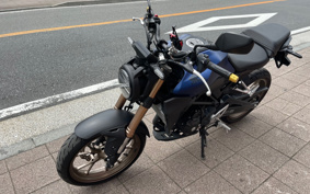 HONDA CB250R MC52