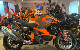 KTM 1290SUPER ADVENTURE S 2022 V7940