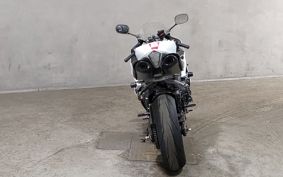 YAMAHA YZF-R1 RN20
