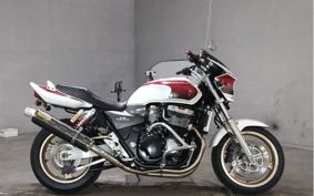 HONDA CB1300SF SUPER FOUR SC40