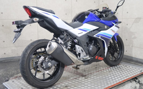 SUZUKI GSX250R DN11A