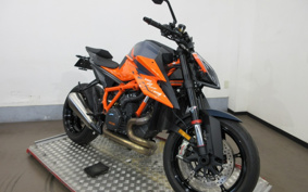 KTM 1290S-DUKE-R 2022 V3940