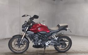 HONDA CB250R MC52