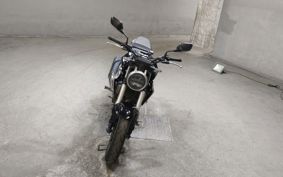 HONDA CB250R MC52