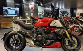 DUCATI  DUCATI  DIAVEL 1260S 2021
