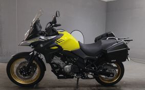 SUZUKI DL650 ( V-Strom 650 ) C733A