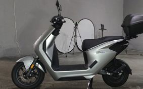HONDA EM1 e: EF16