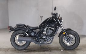 HONDA REBEL MC49