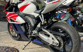 HONDA CBR1000RR 2005 SC57